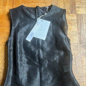 Brand new .Tessa black sleeveless linen+silk blouse, size Small